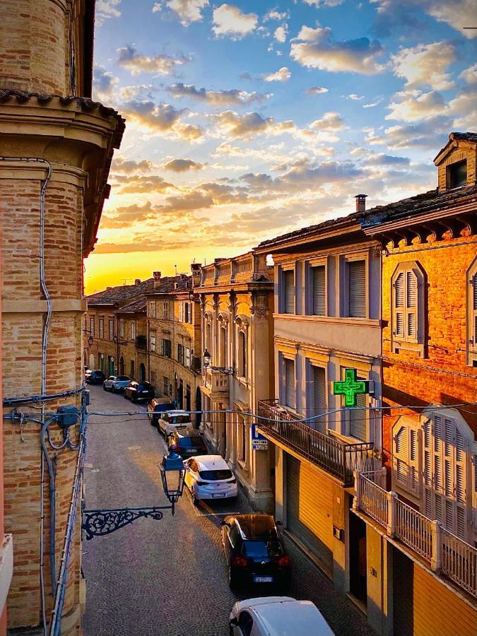 B&B Terrazza Sul Borgo Mogliano Exterior foto